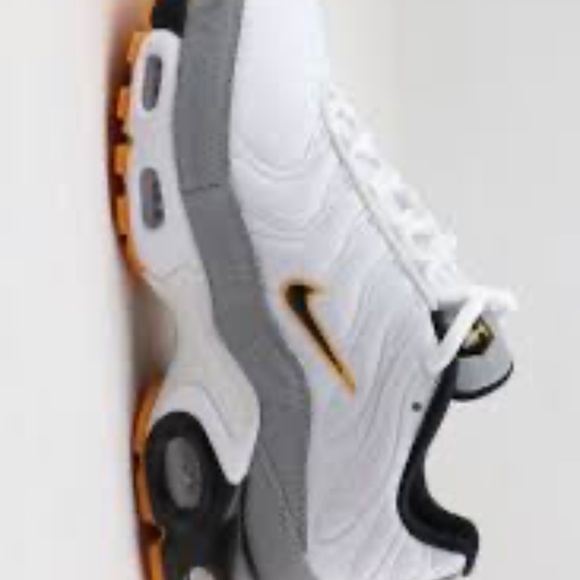 Men’s Nike Air Max Plus Nike TN - Picture 2 of 6